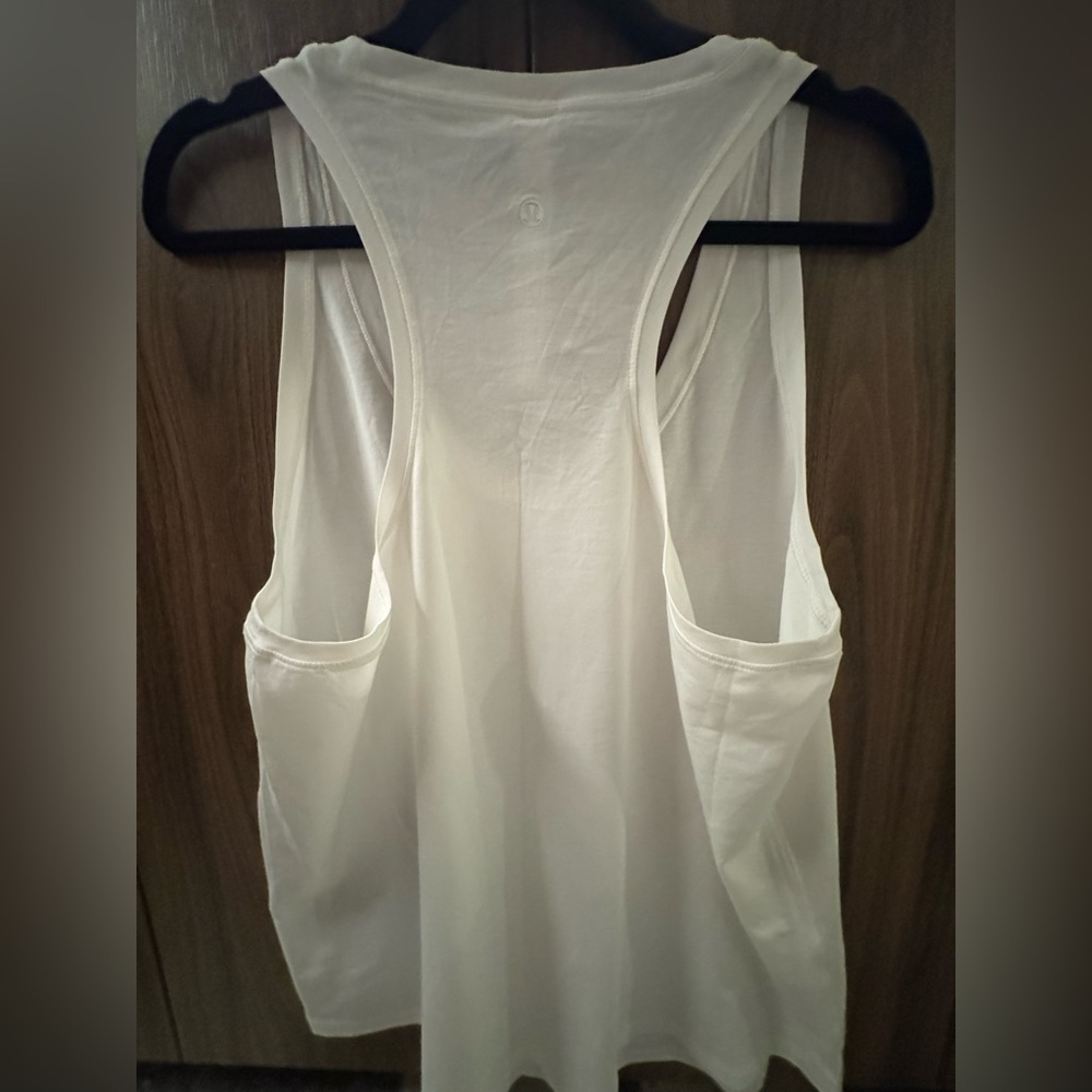 LULULEMON LOVE RACERBACK TANK TOP- SIZE 12- WHITE- EXCELLENT CONDITION! - Picture 3 of 3